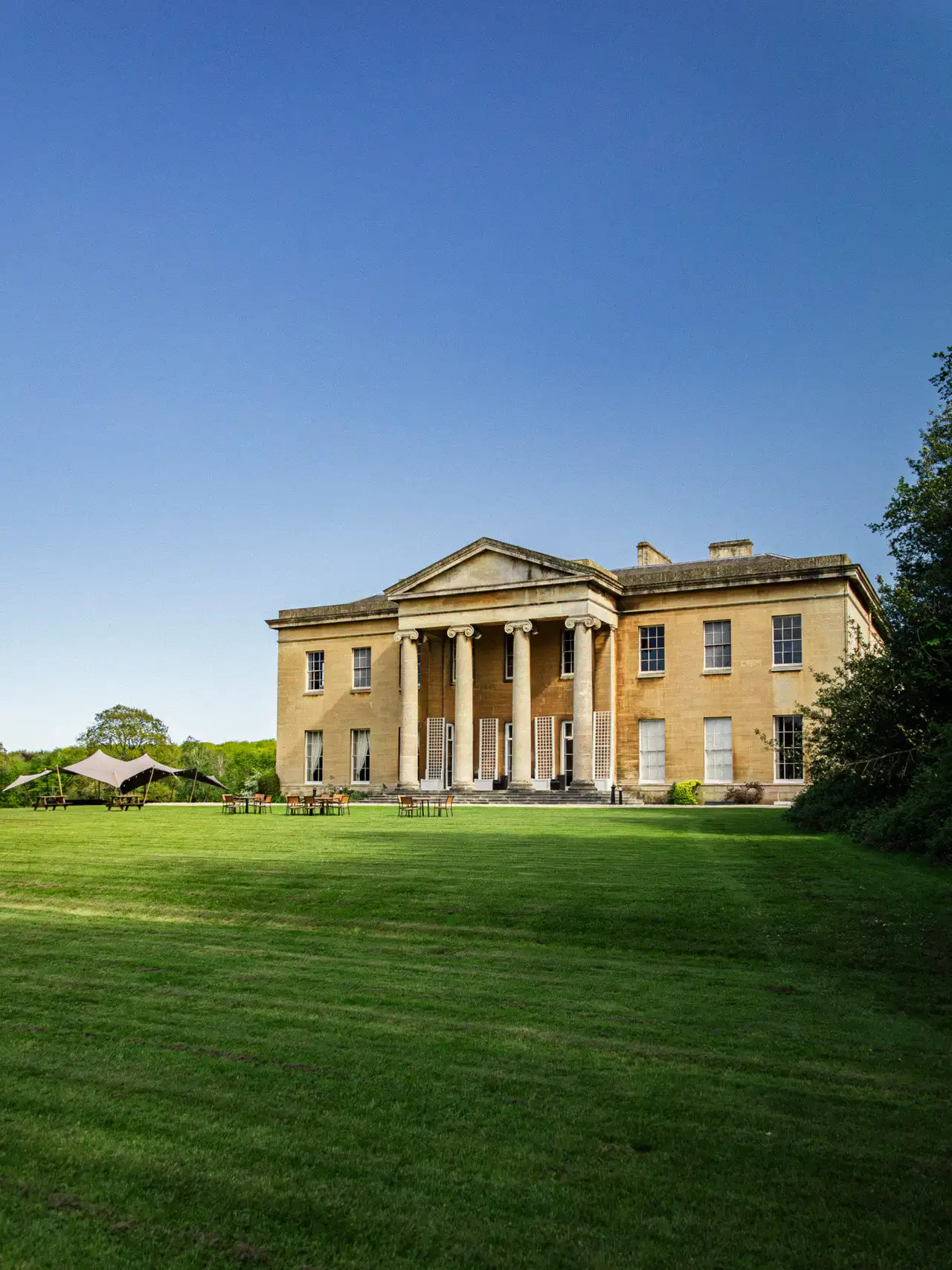 Head-on view of Leigh Court's main facade.